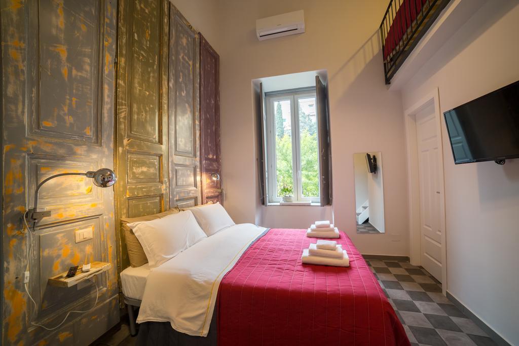 Bed and Breakfast The Foria House By House In Neapel Zimmer foto