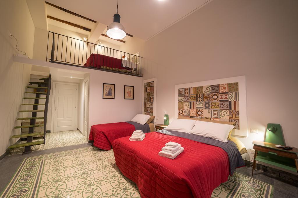 Bed and Breakfast The Foria House By House In Neapel Zimmer foto