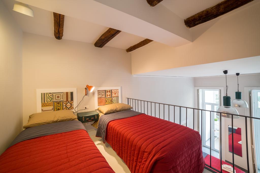 Bed and Breakfast The Foria House By House In Neapel Zimmer foto